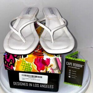 Cape Robbin Tilly Sandal In White Patent Leather Square Toe Size 8